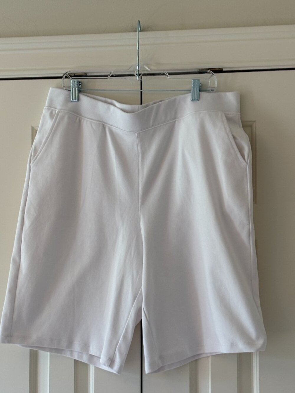 Coldwater Creek Women's Pull On White Shorts Sz XL NWOT